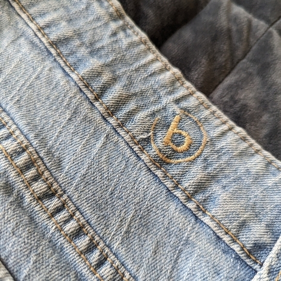 B by Bullhead shorts junior size 11 short shorts light blue denim - Picture 4 of 8